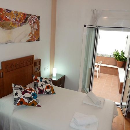Karmapartment Sevilla Buitenkant foto