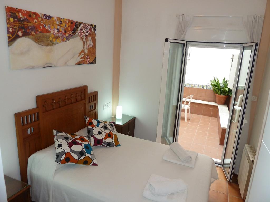 Karmapartment Sevilla Buitenkant foto