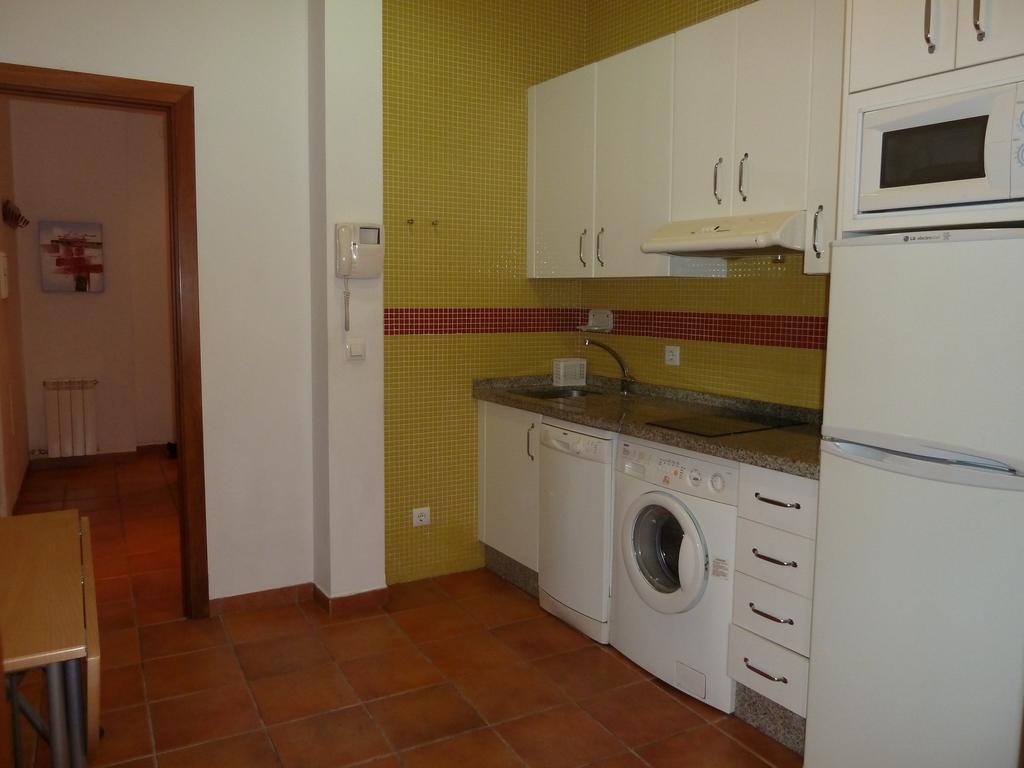 Karmapartment Sevilla Buitenkant foto